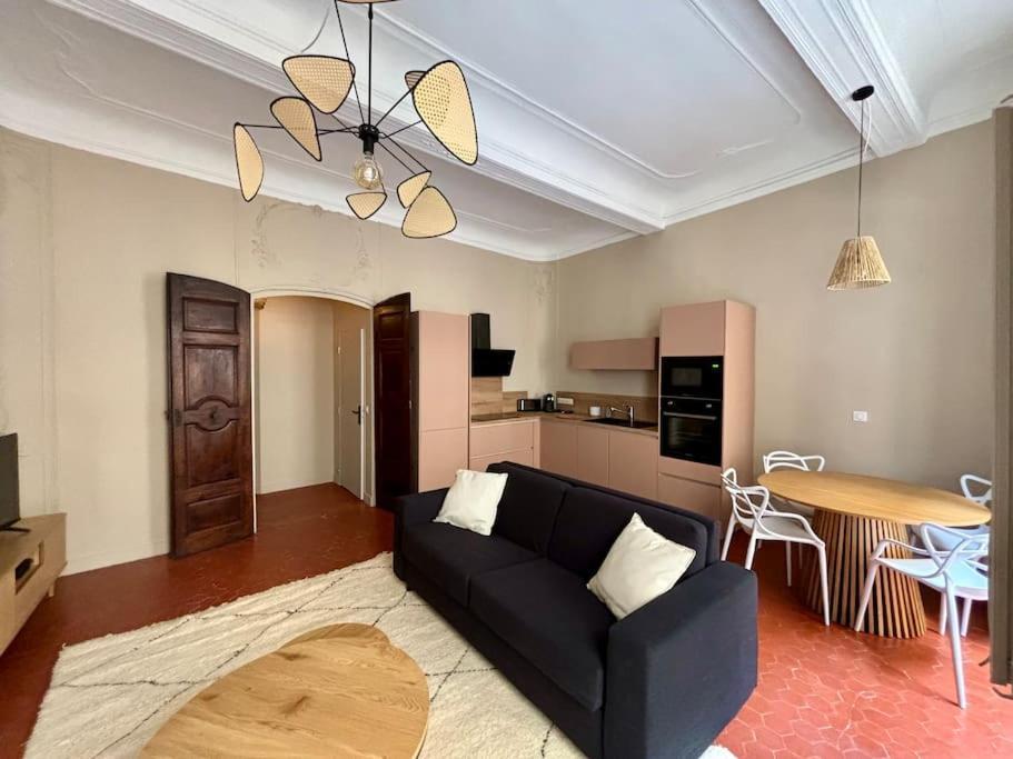 Splendide T2 Au Coeur D'Aix Et Du Cours Mirabeau Apartment Aix-en-Provence Bagian luar foto